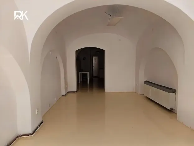 Pronájem obchodního prostoru, Čáslav, Gen. Františka Moravce, 44 m2