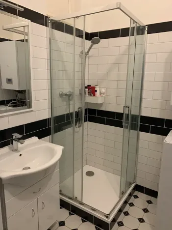 Pronájem bytu 2+1, Praha - Nové Město, Rumunská, 64 m2
