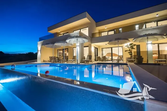 Prodej vily, Jasenice, Chorvatsko, 250 m2