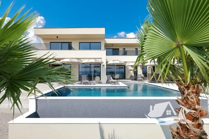 Prodej vily, Jasenice, Chorvatsko, 250 m2