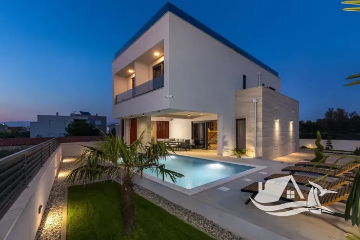 Prodej vily, Nin, Chorvatsko, 330 m2