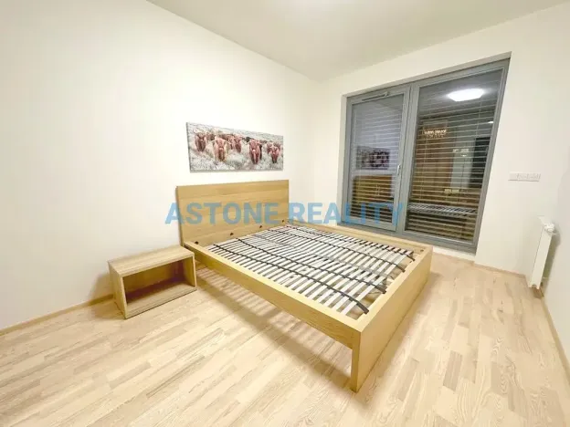 Pronájem bytu 2+kk, Praha - Karlín, U Mlýnského kanálu, 55 m2
