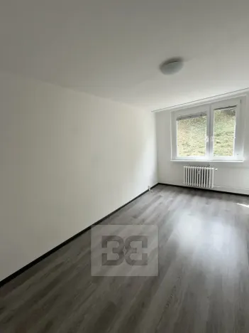 Pronájem bytu 3+1, Praha - Hlubočepy, Prosluněná, 74 m2