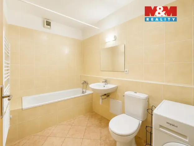 Pronájem bytu 2+kk, Praha, Pod Harfou, 53 m2