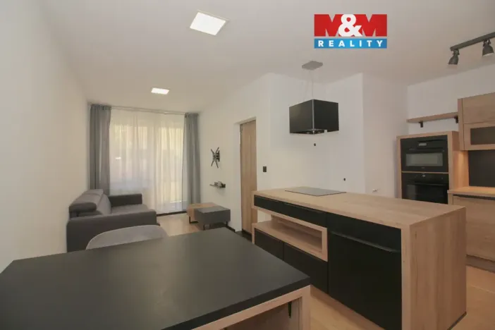 Pronájem bytu 2+kk, Horoměřice, Velvarská, 45 m2