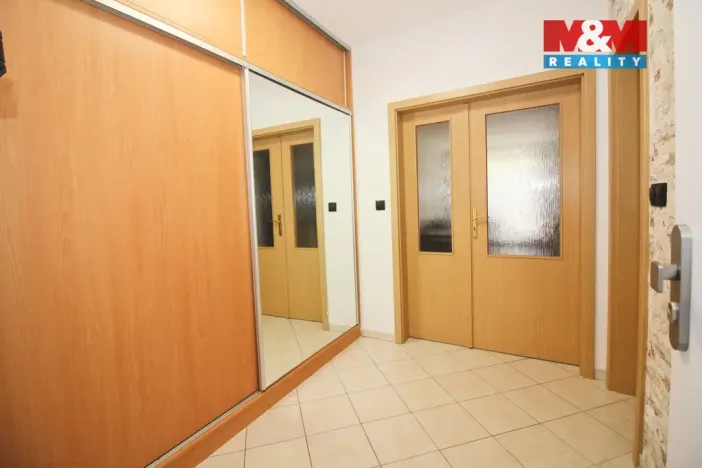 Pronájem bytu 2+kk, Horoměřice, Velvarská, 45 m2
