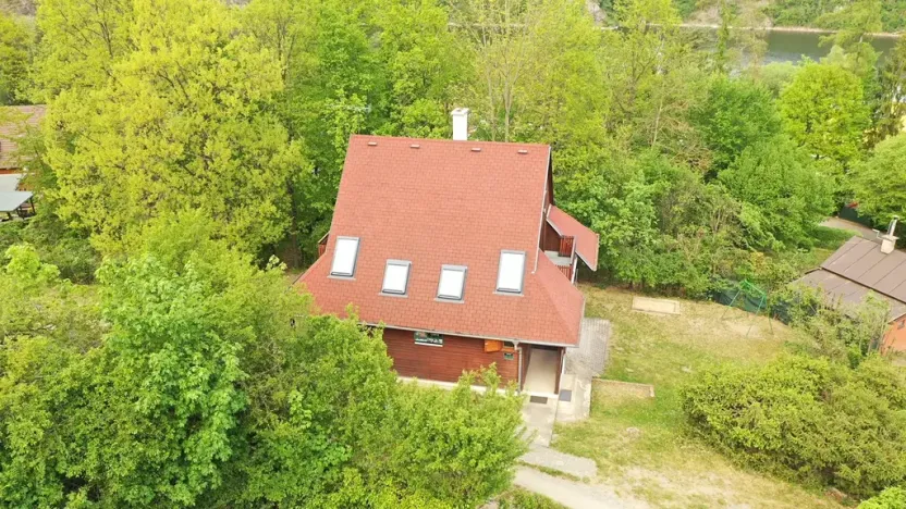 Prodej chaty, Oslnovice, 182 m2