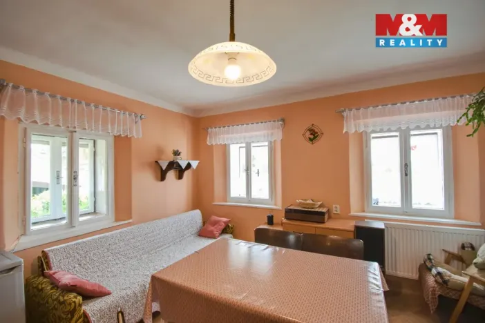 Prodej chalupy, Lešná, 50 m2