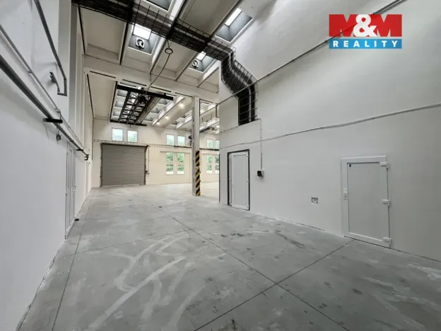Pronájem výrobních prostor, Město Albrechtice, L. Janáčka, 410 m2