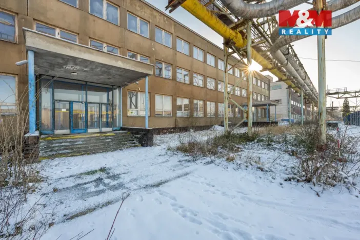 Prodej výrobních prostor, Kladno, Buštěhradská, 2602 m2