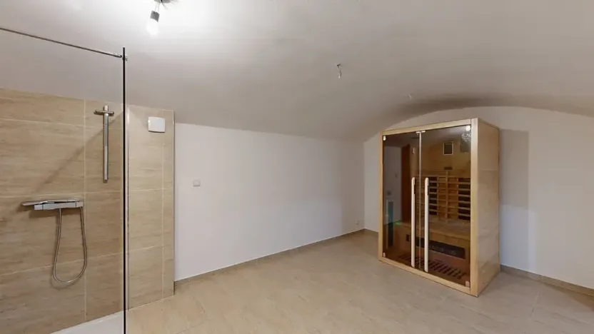 Prodej ubytování, Praha - Smíchov, 84 m2