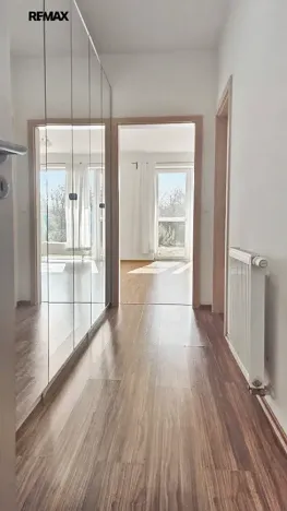 Pronájem bytu 1+1, Praha - Kyje, Sicherova, 41 m2