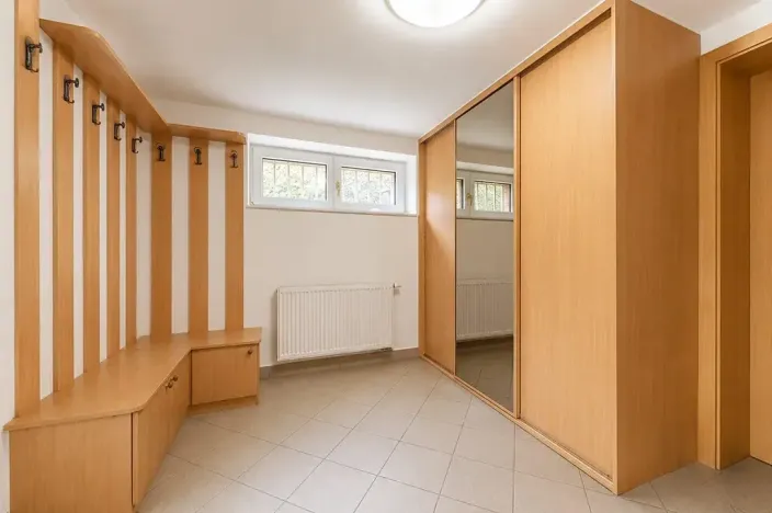 Pronájem rodinného domu, Praha - Nebušice, Nad Želivkou, 262 m2