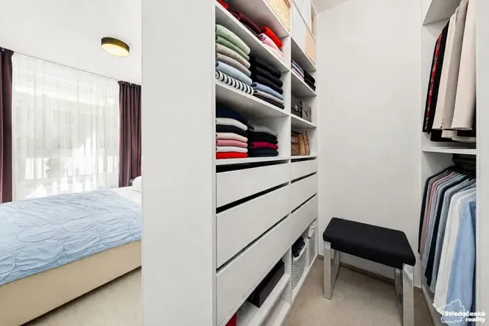 Prodej bytu 2+kk, Praha - Stodůlky, Svitákova, 49 m2