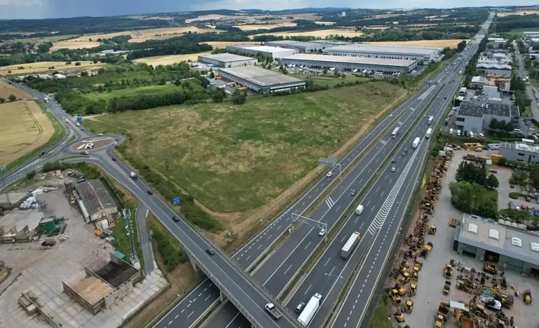 Pronájem komerčního pozemku, Praha, 500 m2