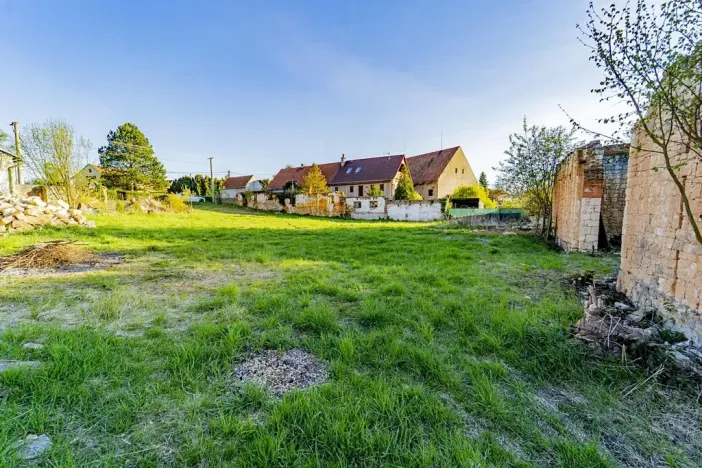 Prodej pozemku pro bydlení, Svojetín, 3831 m2