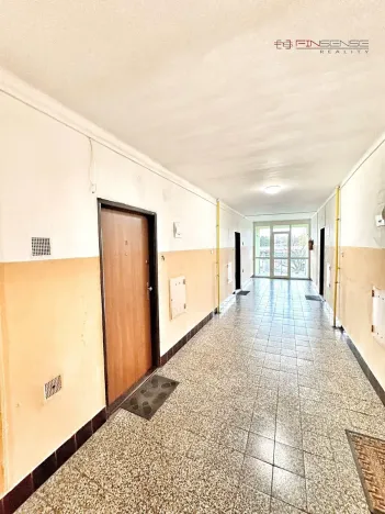 Pronájem bytu 1+1, Kladno, Kyjevská, 32 m2