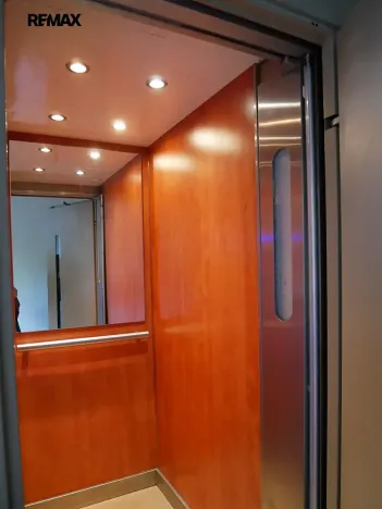 Prodej bytu 2+kk, Praha - Střížkov, Žandovská, 47 m2