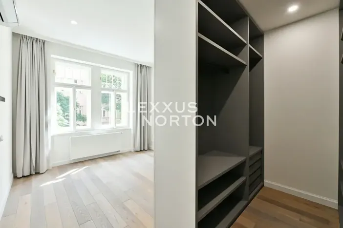 Pronájem bytu 3+kk, Praha - Vinohrady, náměstí Jiřího z Poděbrad, 92 m2