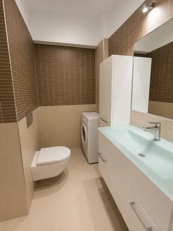Prodej bytu 3+kk, Praha - Nusle, Jaromírova, 83 m2