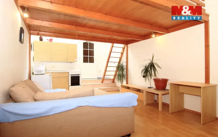 Pronájem bytu 1+kk, Praha - Krč, Štúrova, 28 m2