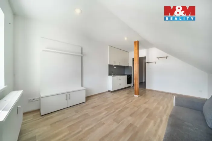 Pronájem bytu 1+kk, Kamenný Újezd - Kocanda, 35 m2
