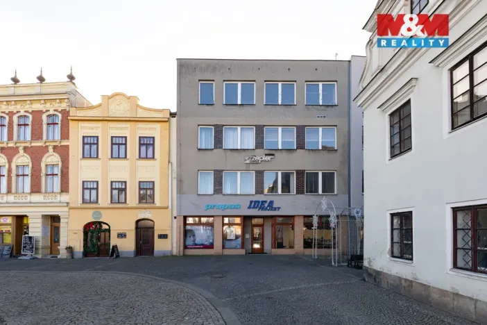 Prodej obchodního prostoru, Bruntál, nám. Míru, 720 m2