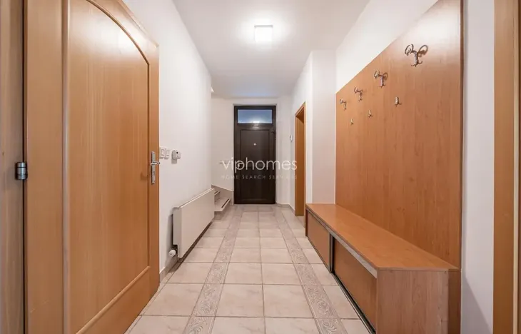 Pronájem vily, Horoměřice, 280 m2