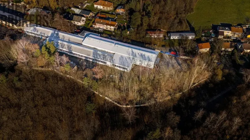 Pronájem skladu, Jílové u Prahy - Studené, 2500 m2