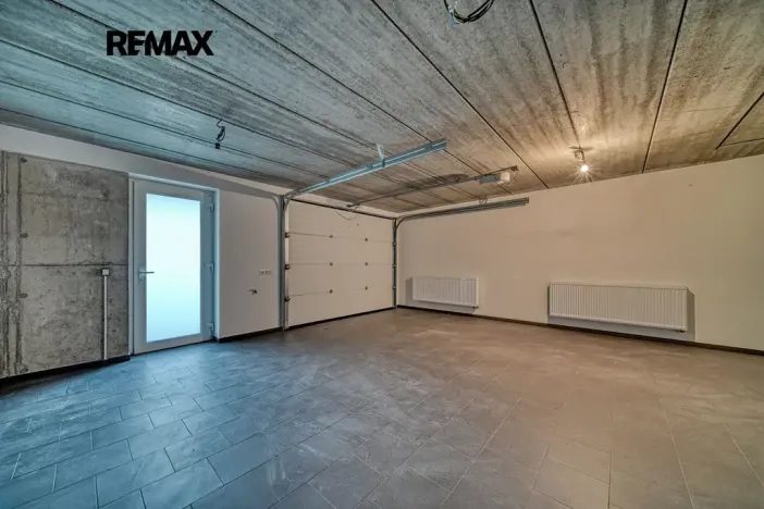 Pronájem rodinného domu, Červené Pečky, Hrabáňova, 213 m2