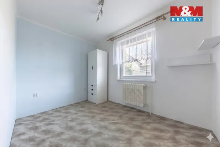 Prodej rodinného domu, Hrdlořezy, 229 m2