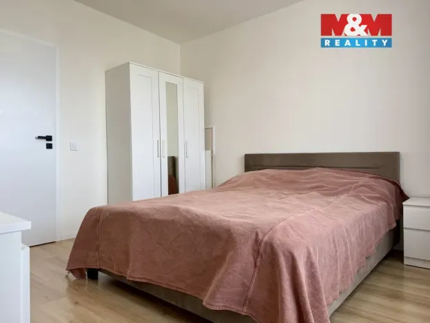 Pronájem bytu 3+kk, Kladno - Kročehlavy, Unhošťská, 63 m2