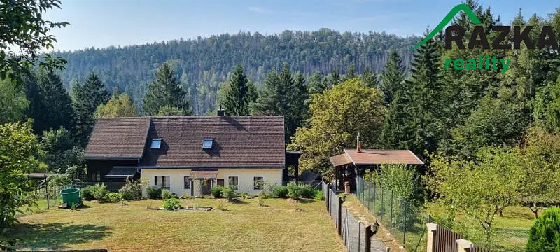 Prodej rodinného domu, Hřensko, 400 m2