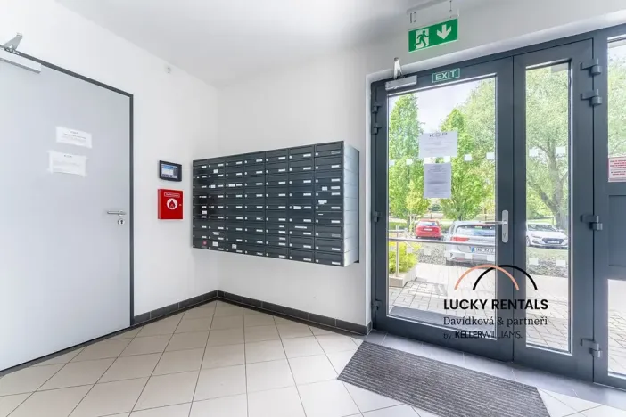 Pronájem bytu 3+kk, Praha - Háje, Jurkovičova, 64 m2
