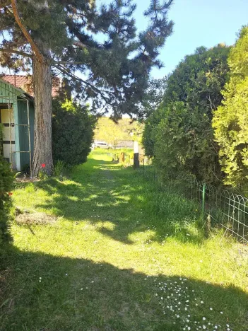 Pronájem chaty, Veltrusy, V Cihelnách, 21 m2