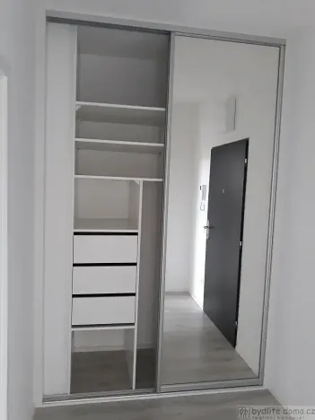 Pronájem bytu 1+kk, Tábor, U Areálu, 31 m2