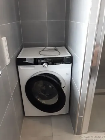 Pronájem bytu 1+kk, Tábor, U Areálu, 31 m2