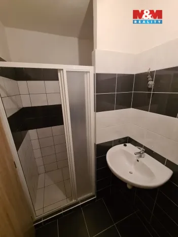 Pronájem bytu 1+kk, Dolní Loučky, 34 m2