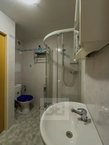 Pronájem bytu 1+kk, Praha - Horní Měcholupy, Ravennská, 30 m2
