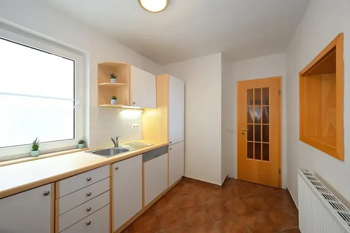 Pronájem bytu 2+1, Praha - Žižkov, Baranova, 85 m2