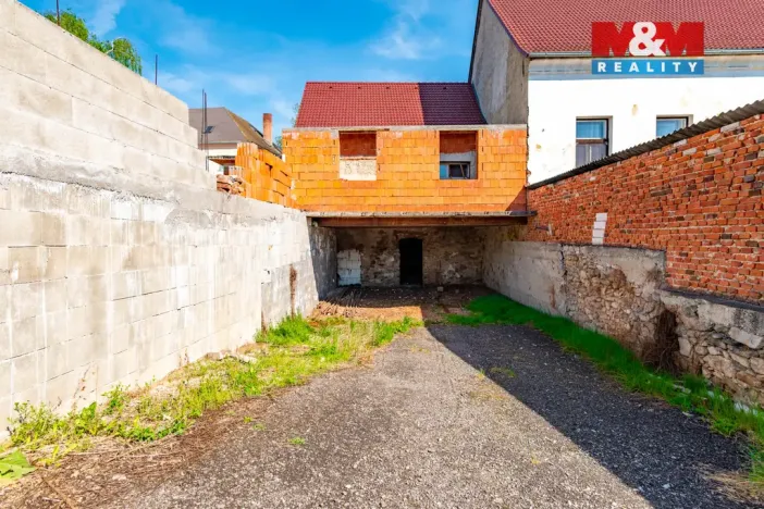 Prodej chalupy, Štěkeň, Na Městečku, 123 m2