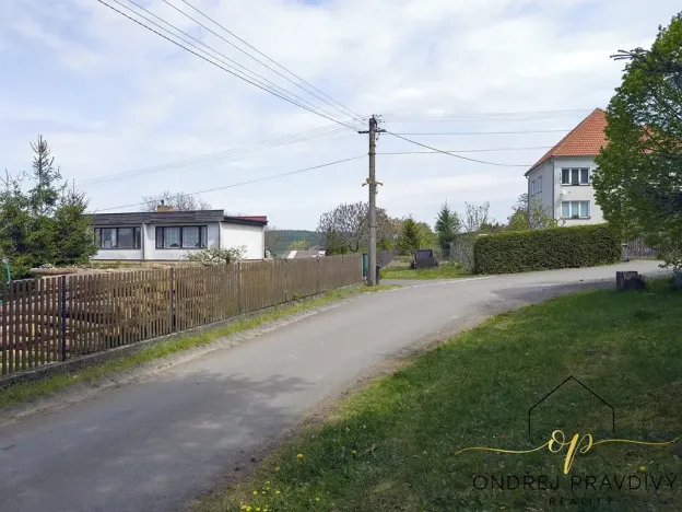 Prodej pozemku pro bydlení, Plískov, 817 m2