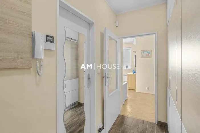 Pronájem bytu 1+kk, Praha - Vinohrady, Sobotecká, 24 m2