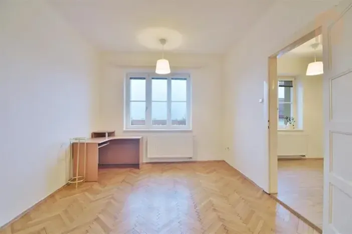 Pronájem bytu 2+kk, Praha - Žižkov, Lucemburská, 49 m2