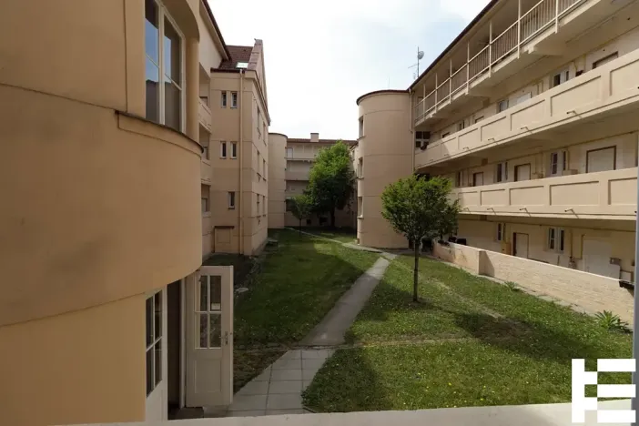 Pronájem bytu 1+kk, Praha - Vysočany, Novovysočanská, 26 m2