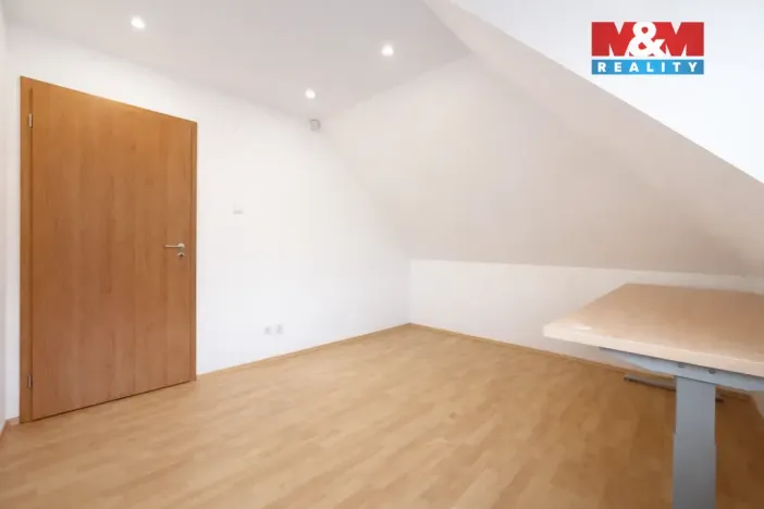 Pronájem kanceláře, Zlín - Prštné, Svat. Čecha, 48 m2
