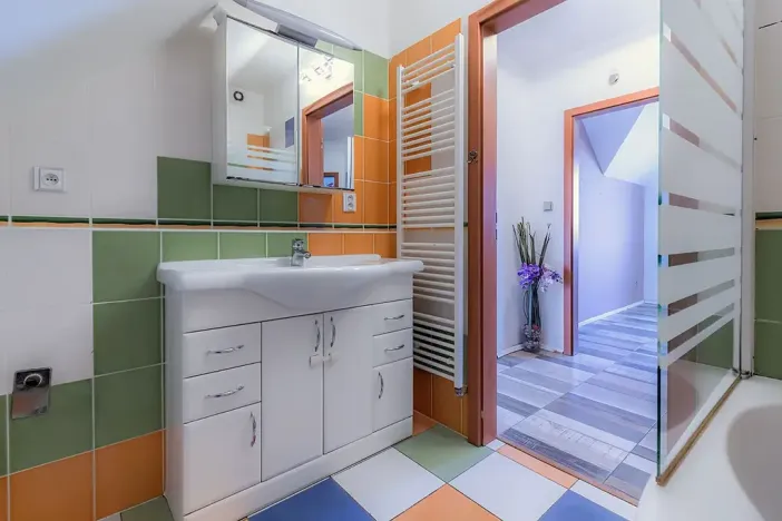 Pronájem bytu 3+kk, Holubice, Tisová, 83 m2