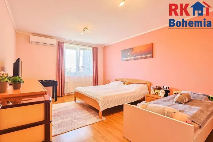 Prodej bytu 3+kk, Nehvizdy, Vyšehořovická, 90 m2