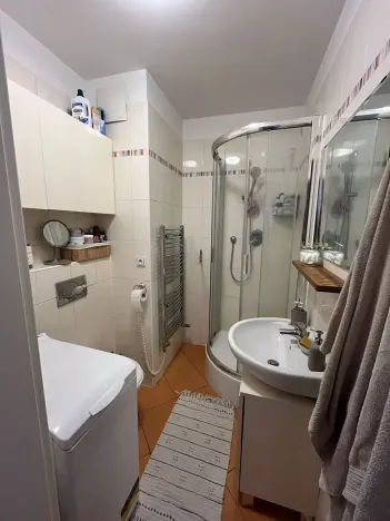 Pronájem bytu 1+kk, Praha - Smíchov, Randova, 36 m2