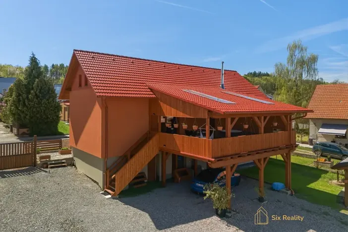 Prodej rodinného domu, Zavidov, 261 m2